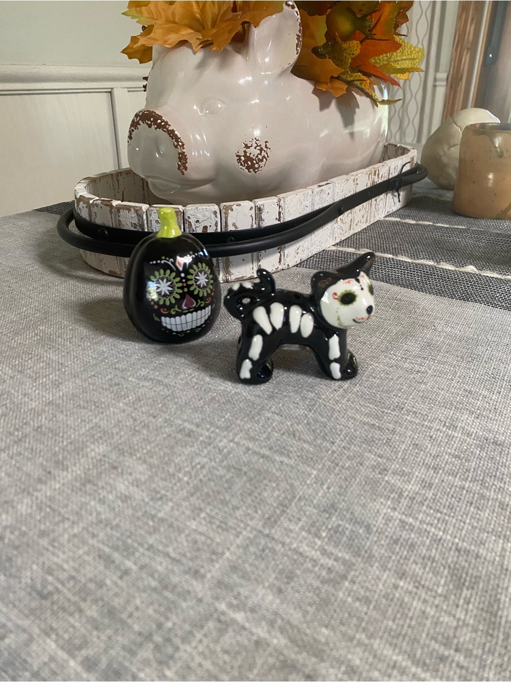 Halloween, Dia de Los Muertos salt and pepper shakers.